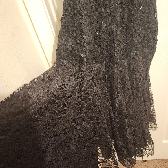 Vintage Shuet Young for HW Collections Lace & Sequin Dress, Sz 4 - Picture 6 of 7